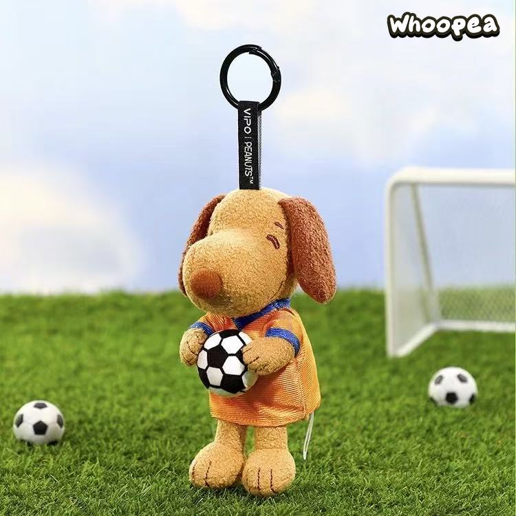 VIPO × PEANUTS Snoopy Football Series Plush Pendant Blind Box - Image 6