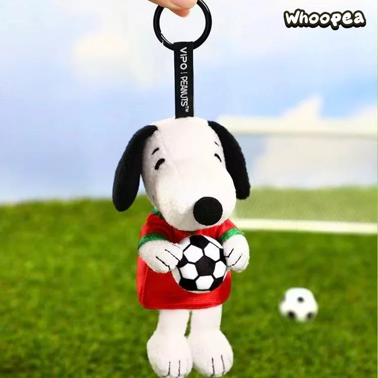 VIPO × PEANUTS Snoopy Football Series Plush Pendant Blind Box - Image 7