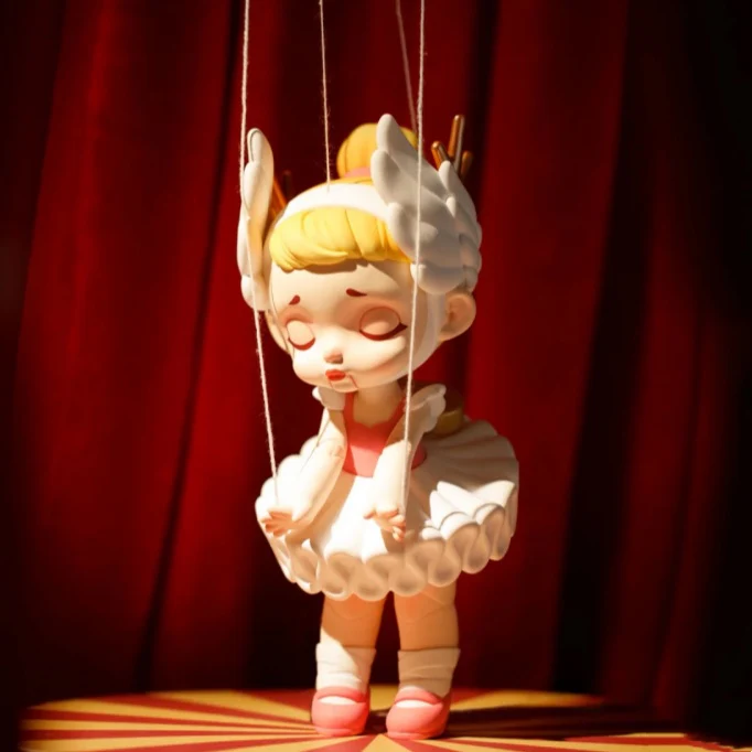 TOYCITY LAURA Figure, 150% 200% 400% Limited - Image 16